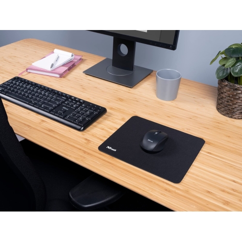 Trust Mouse Pad M (250 x 210 x 3 mm) - Black - Image 3